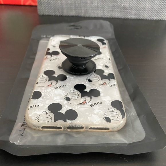 Disney Mickey Mouse iPhone11 Hard and Flex Cases - Picture 5 of 7